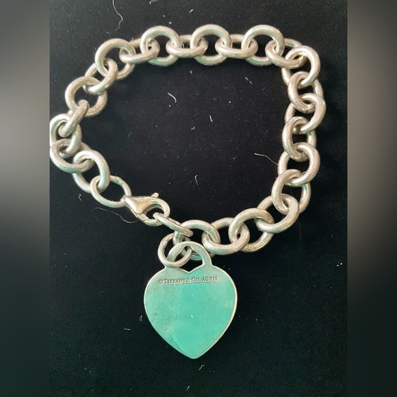 Return to Tiffany & Co. Classic .925 Sterling Silver Heart Tag 31.5g Bracelet 7 - Picture 3 of 8